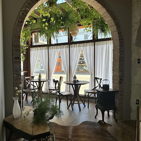Hotel Imigrantes Бенту-Гонсалвис Экстерьер фото