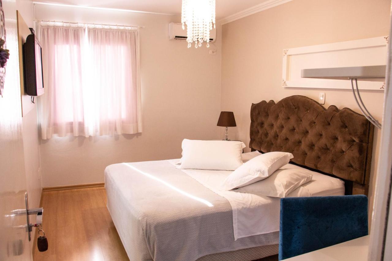 Hotel Imigrantes Бенту-Гонсалвис Экстерьер фото
